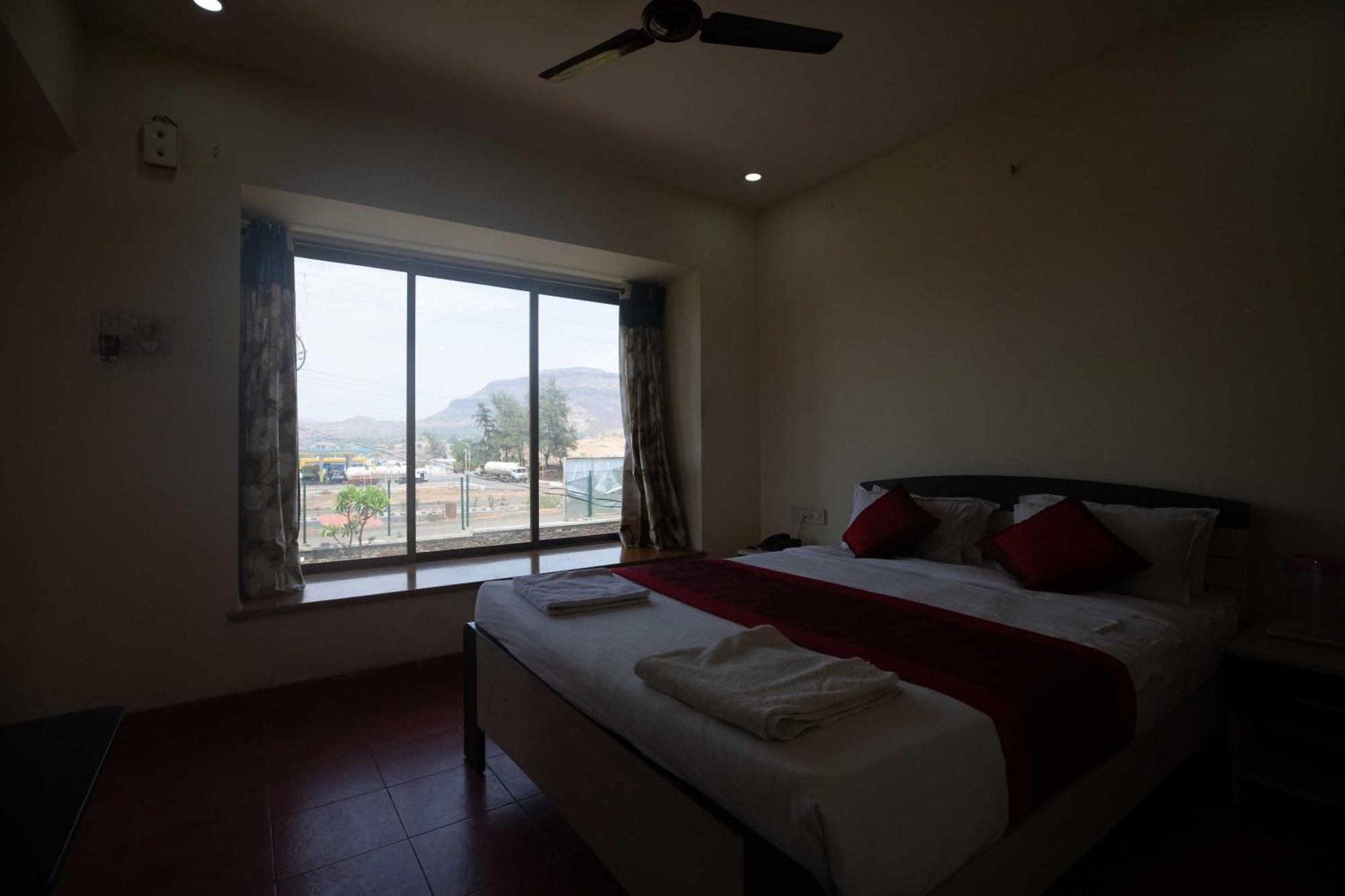 Vivaant Retreat And Conventions Hotell Igatpuri Eksteriør bilde