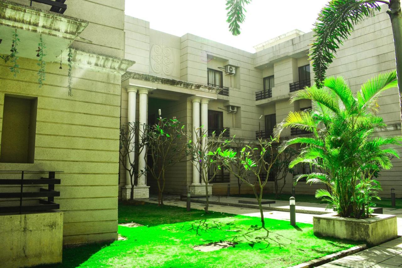 Vivaant Retreat And Conventions Hotell Igatpuri Eksteriør bilde